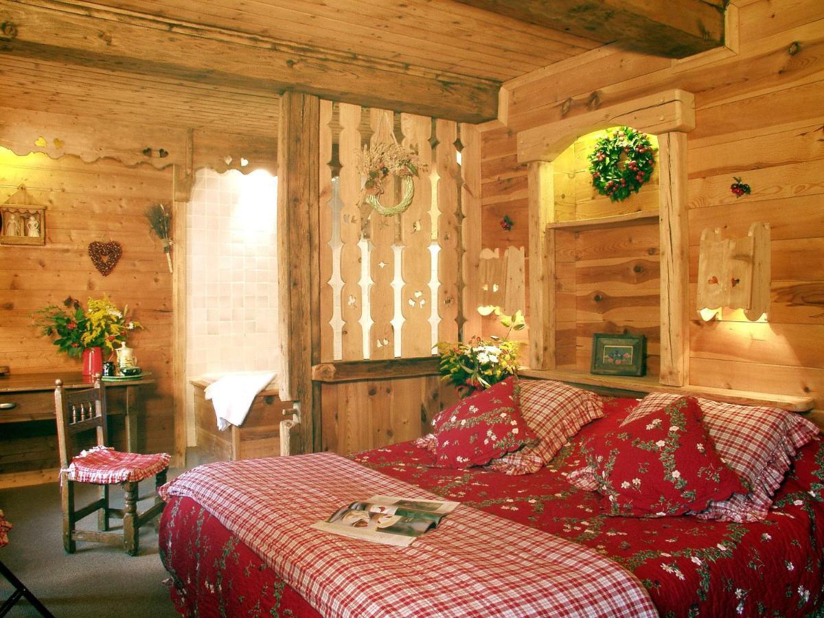 Les Chalets-Hotel De La Croix-Fry Manigod Room photo
