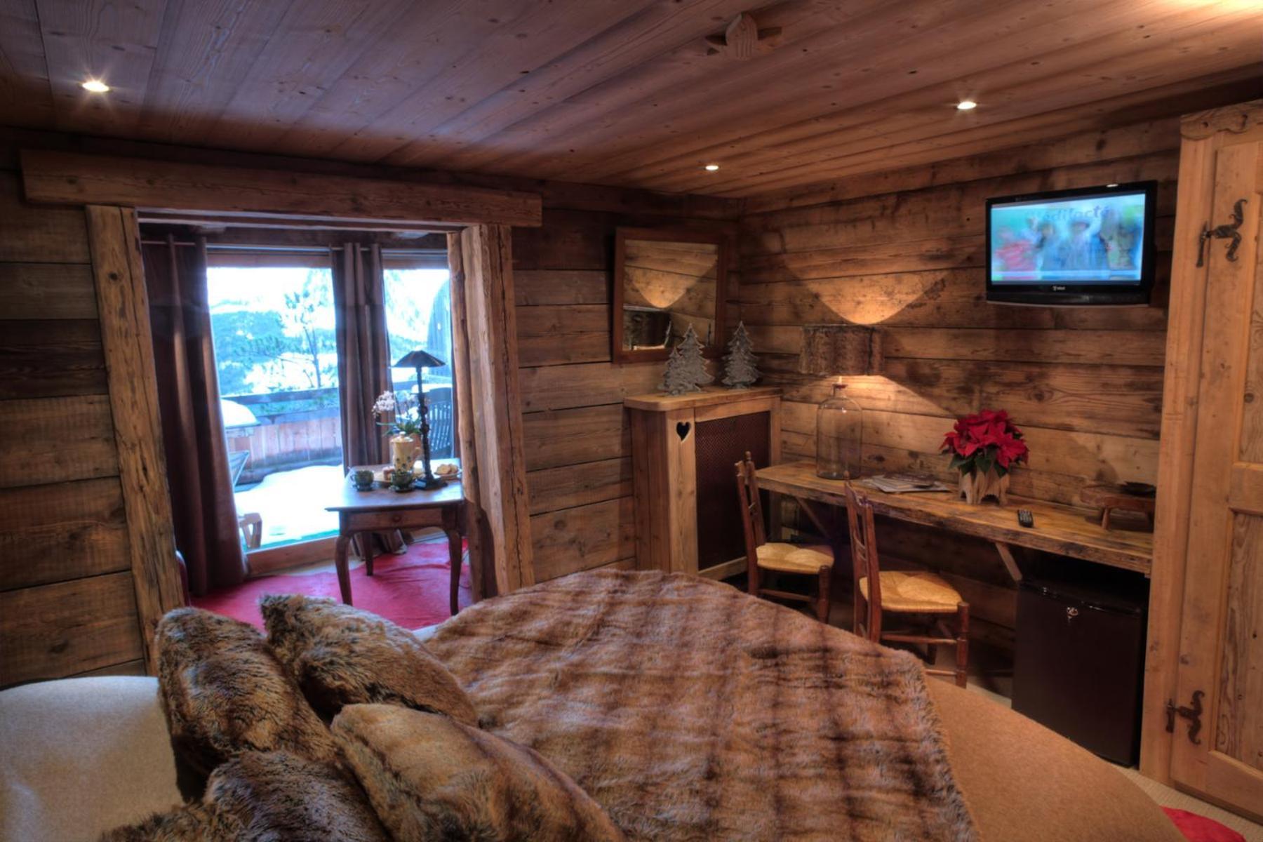 Les Chalets-Hotel De La Croix-Fry Manigod Room photo